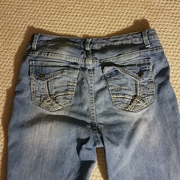 Denim+T - Picture 3 of 7